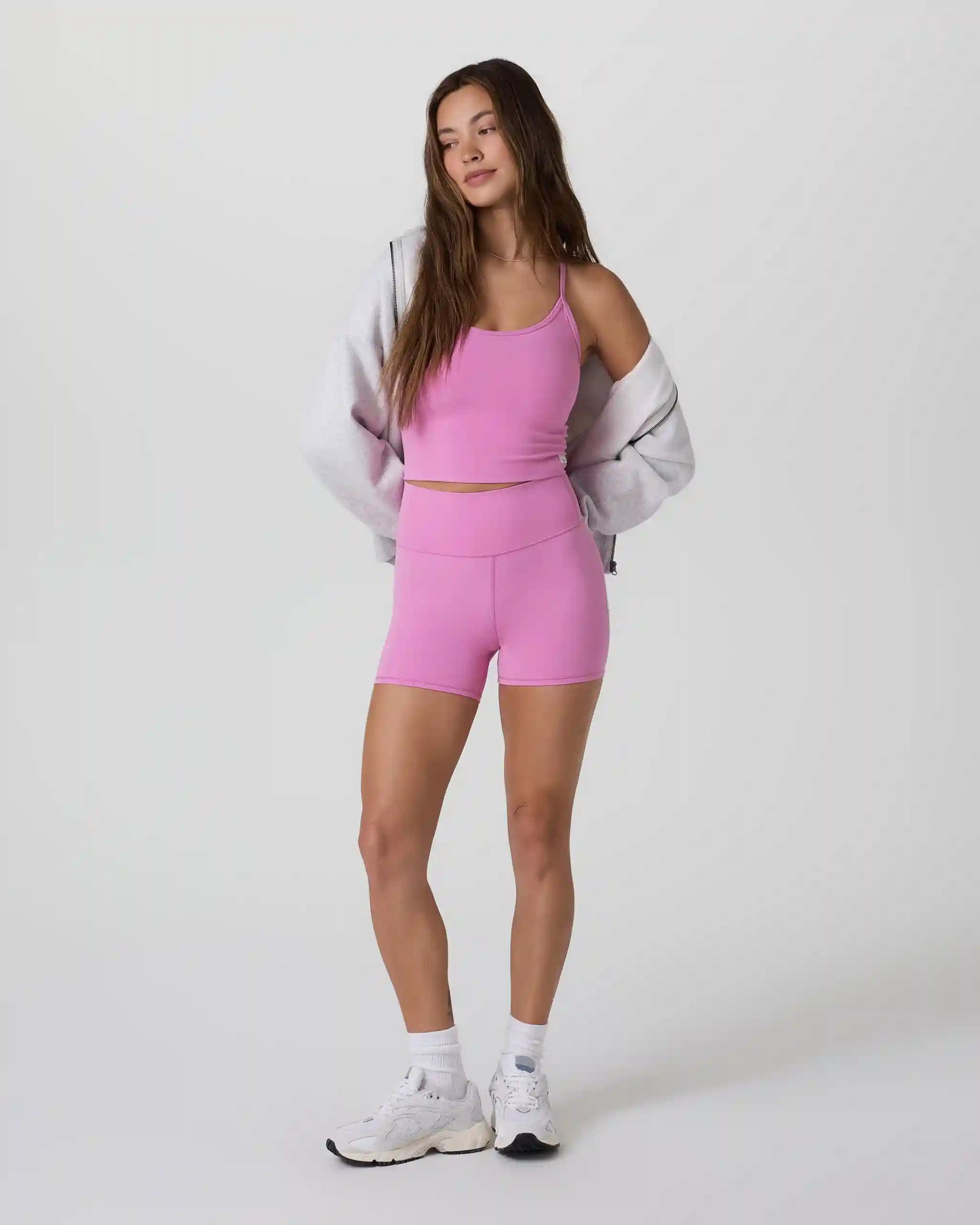 Vuori AllTheFeels™ Short 4"