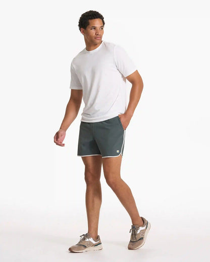 Banks Short Unlined 5"