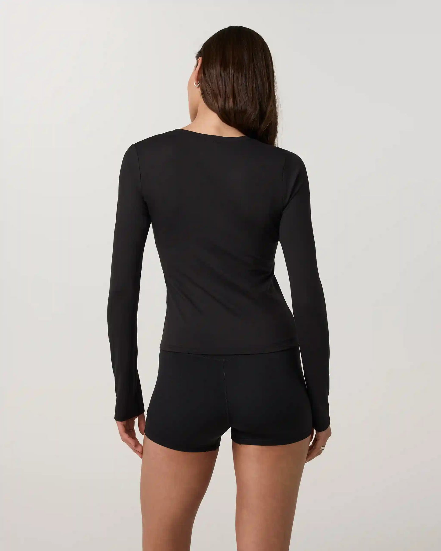 Long Sleeve Halo Essential Scoop