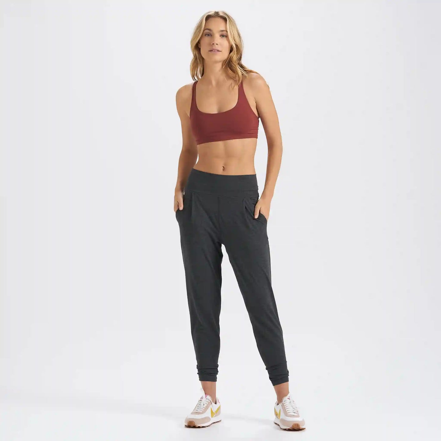 Lux At Ease Pant
