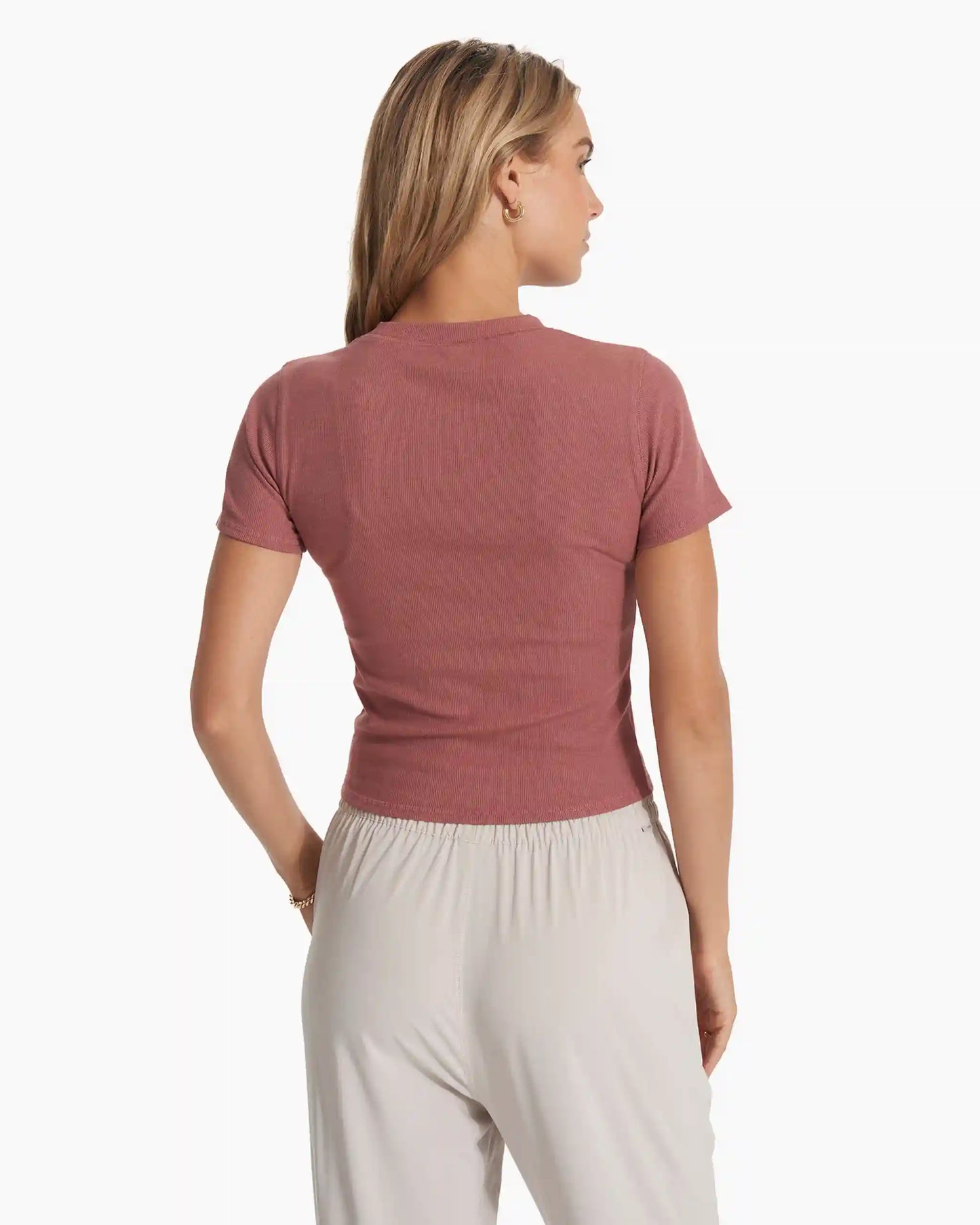 Pose Fitted Tee