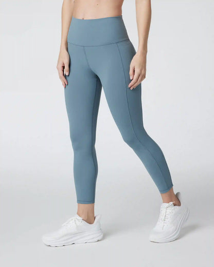 Studio Pocket Legging-Short