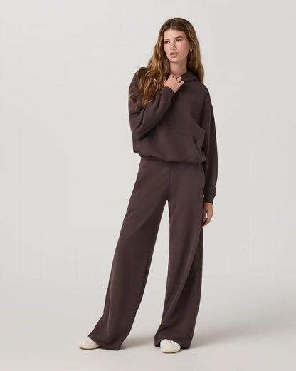 Sedona Midrise Wideleg Sweatpant - Short