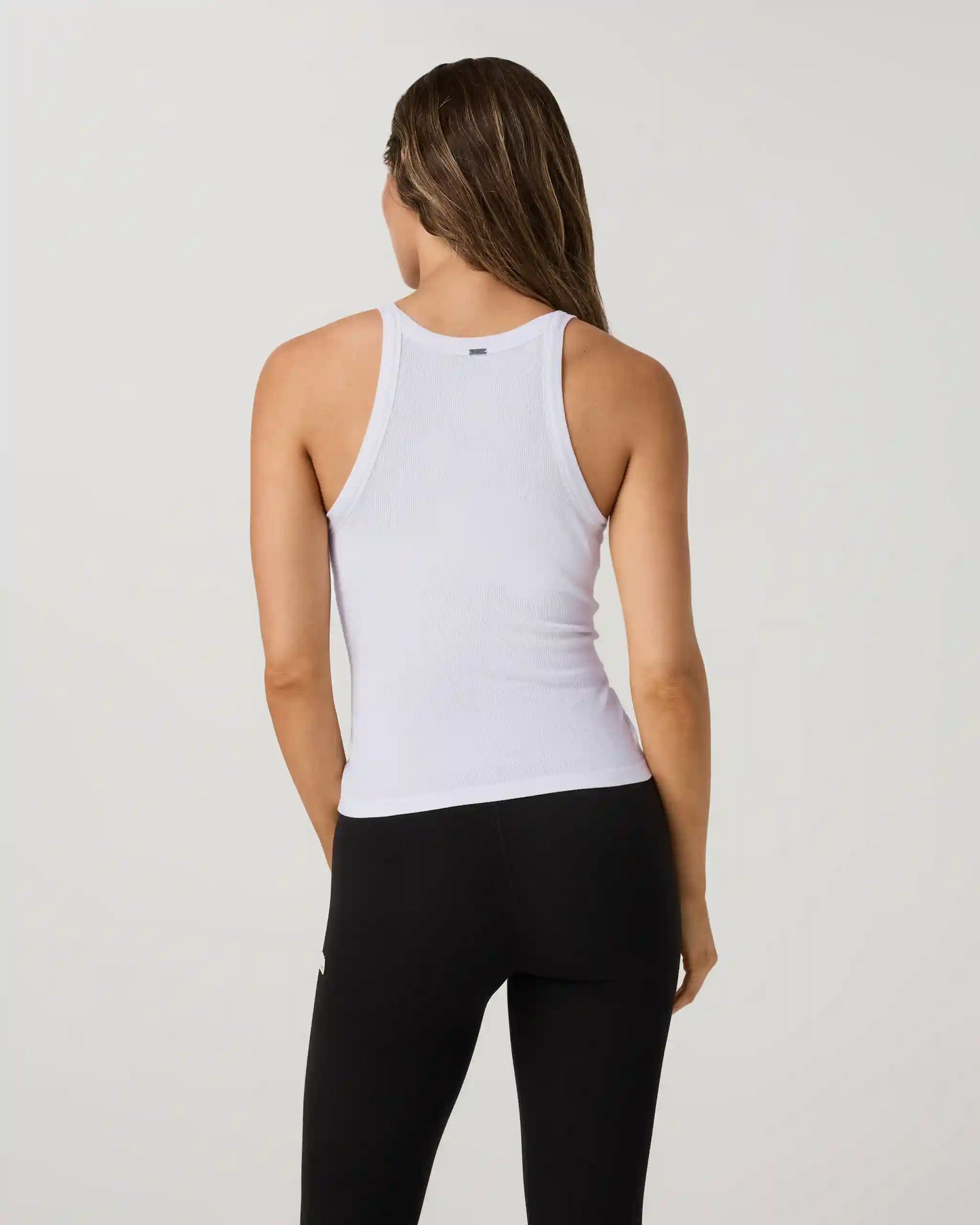Cove Layering Tank