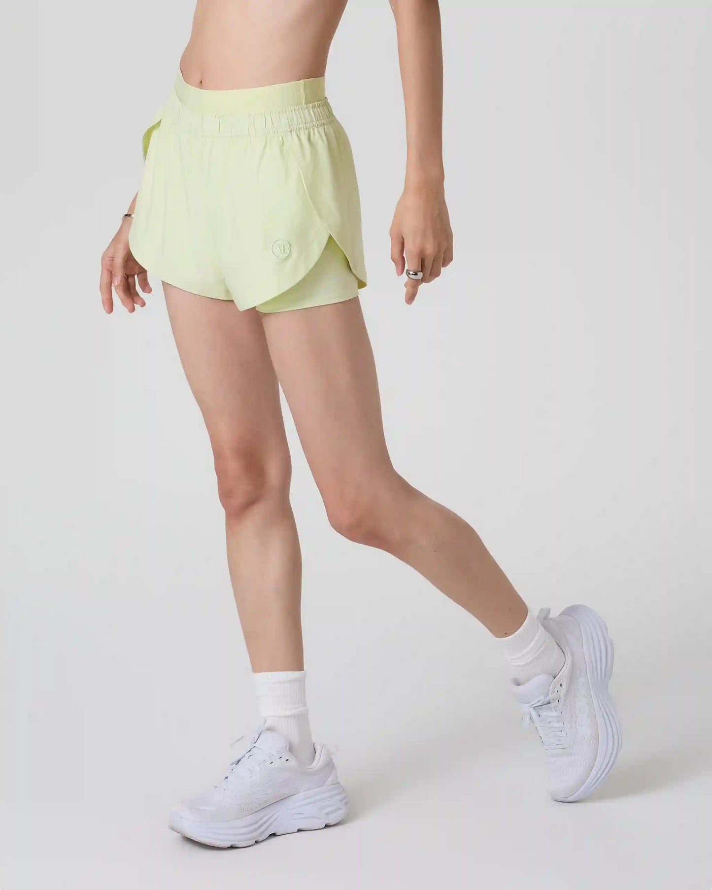 Luna Short 2"