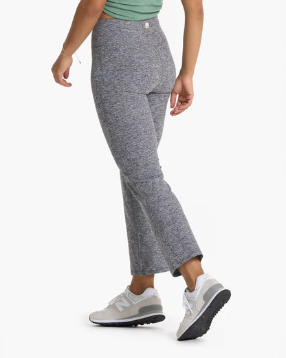 Mid Rise Elevation Slim Bootcut