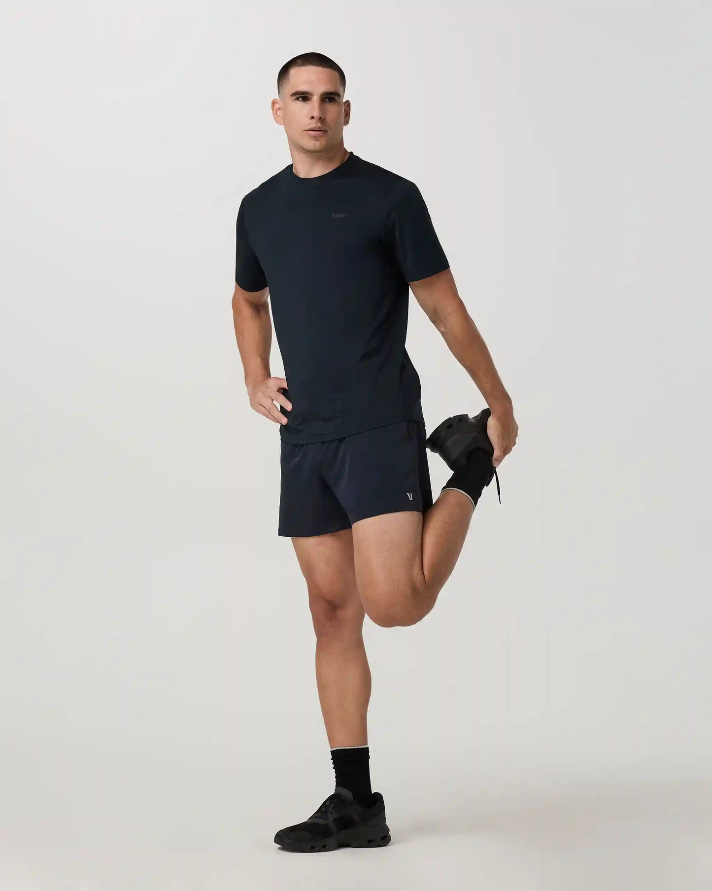 Course Short Unlined 5"