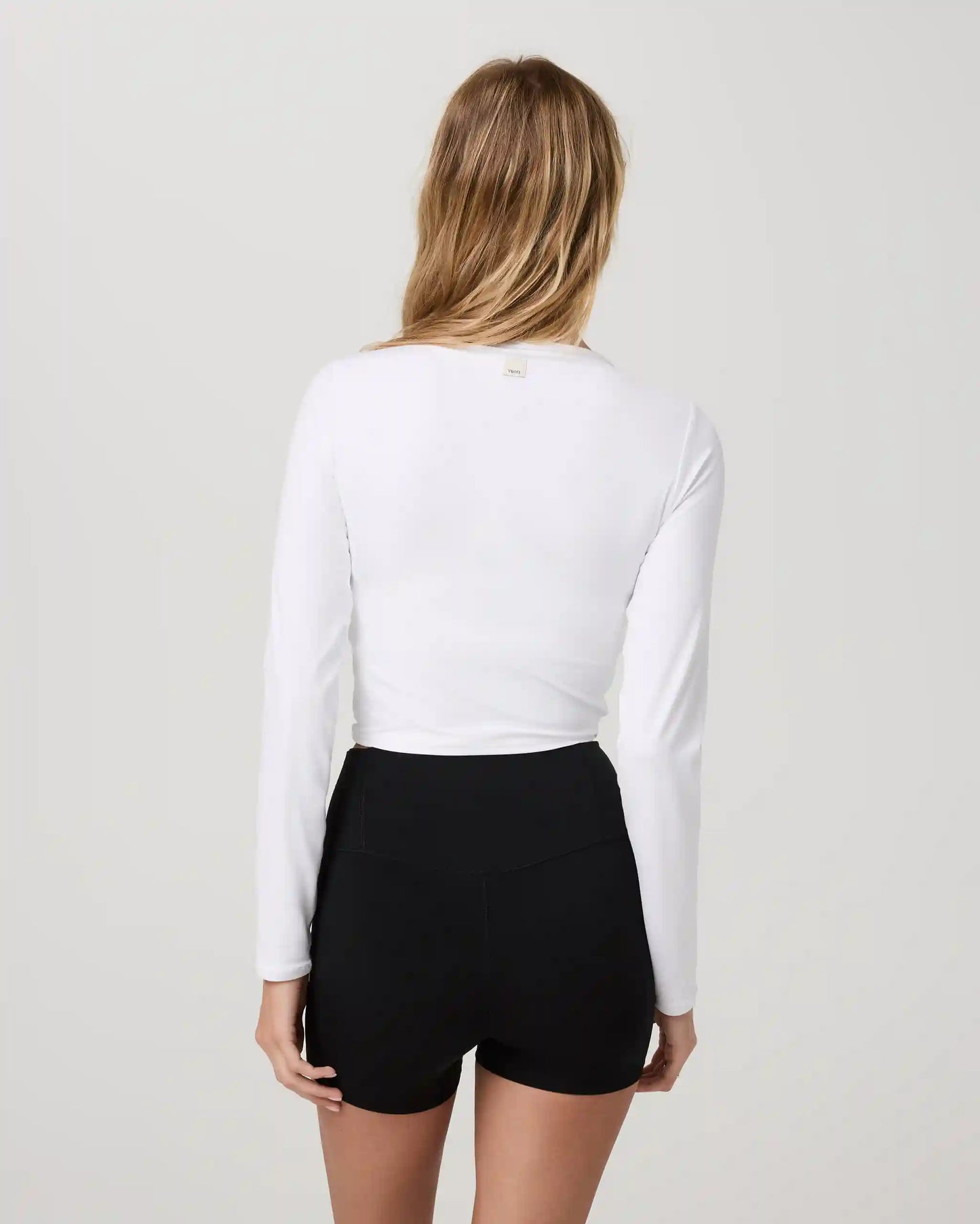 Vuori AllTheForm™ Wrap Top