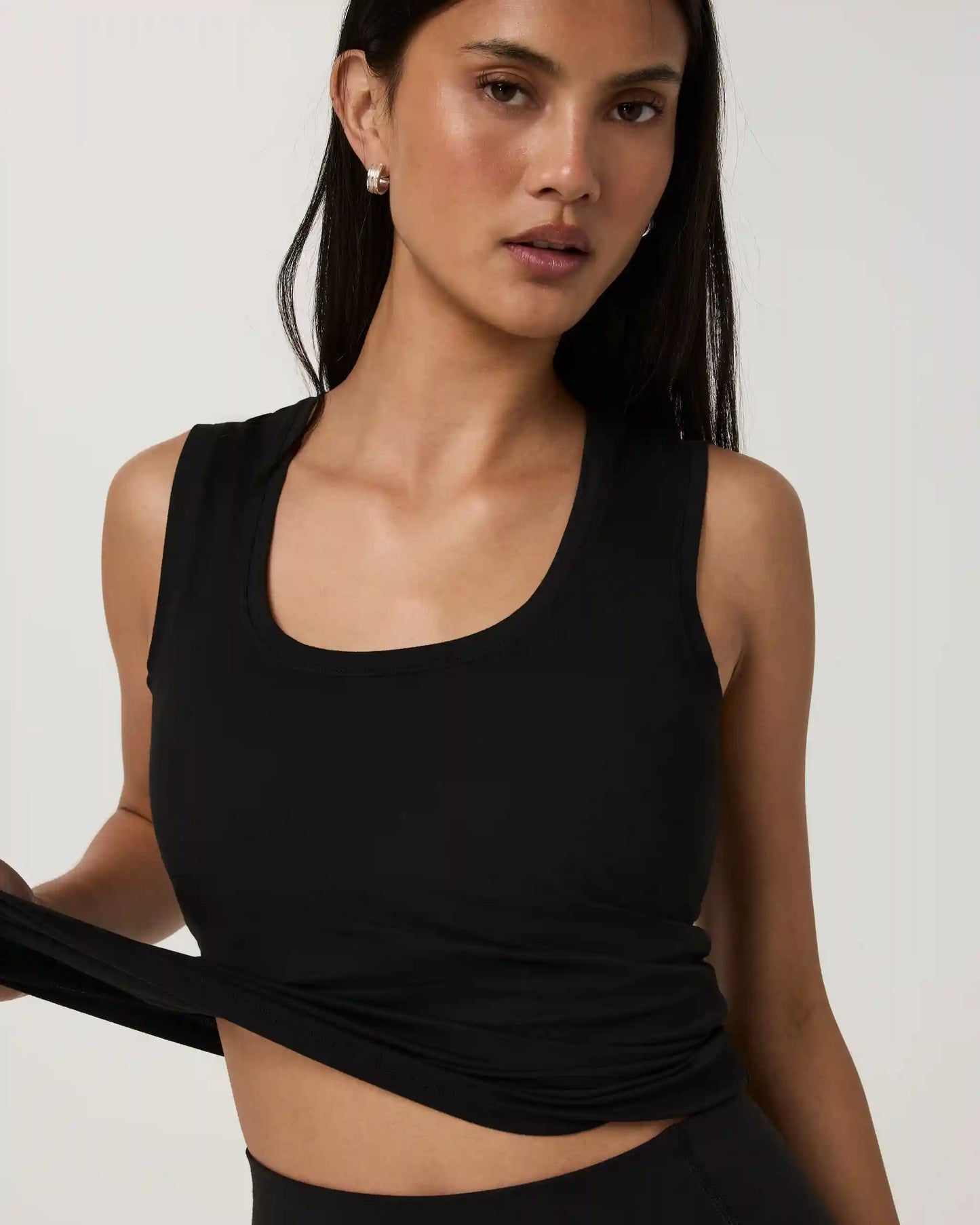 Halo Essential Scoop Tank