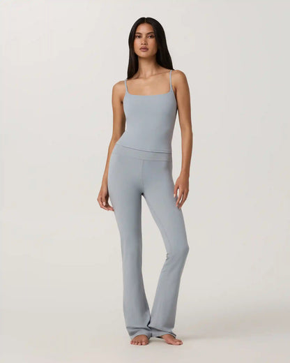 Vuori AllTheFeels™ Slim Flare