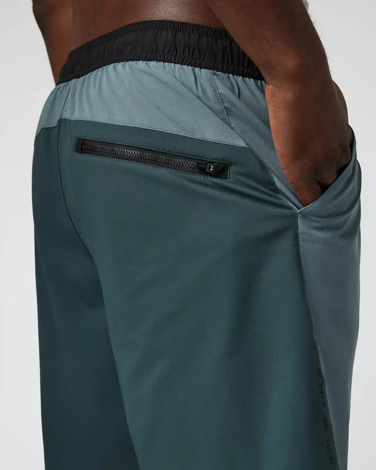 Chromatic Kore Short Lined 7"