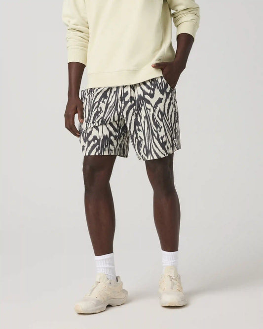 Kore Short Unlined 7"