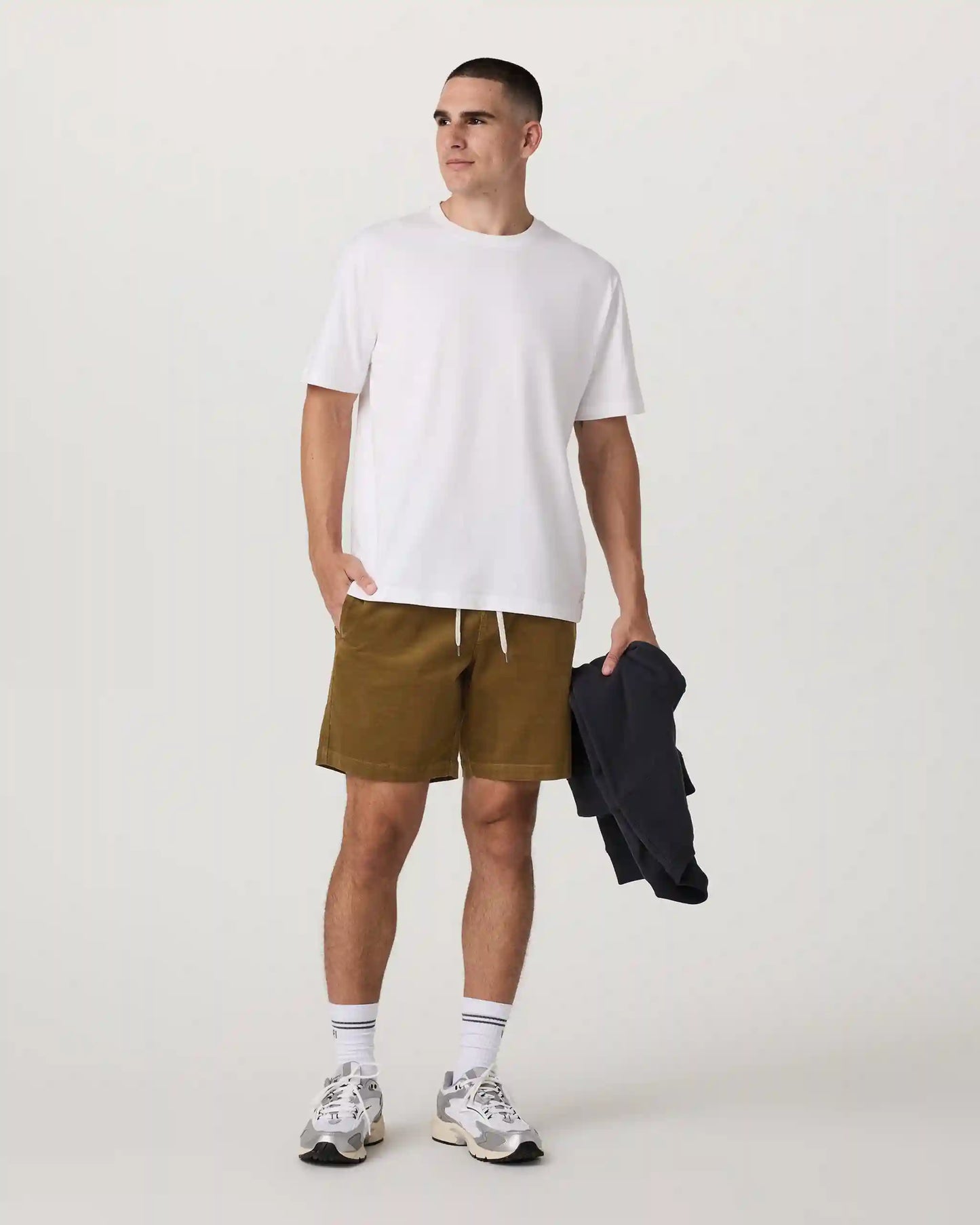 Optimist Elastic Waist Short 8"