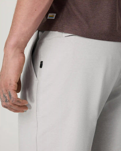 Coronado Short 8"