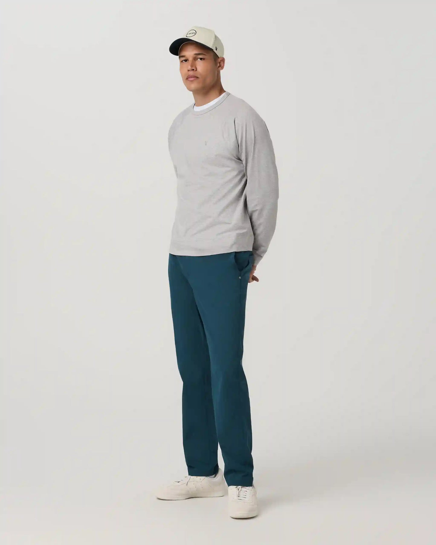 Vuori Meta™ Trouser Classic Fit 32"