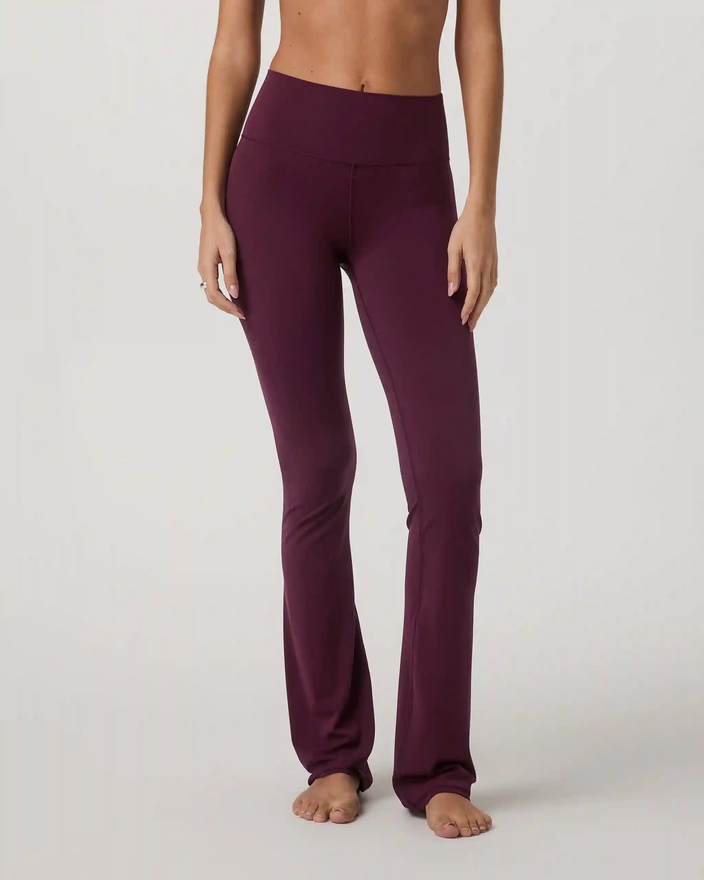 Vuori AllTheFeels™ Slim Flare