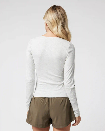 Long Sleeve Pose Henley