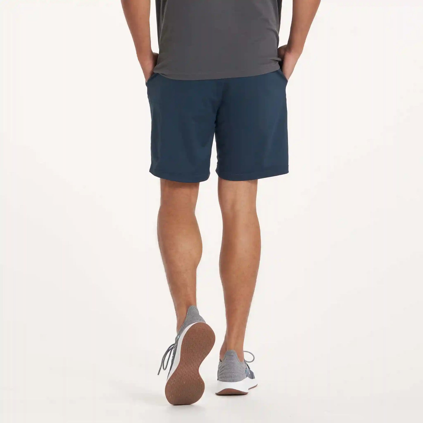 Sunday Performance Short