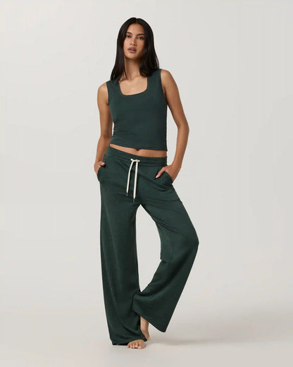 Halo Essential Scoop Tank