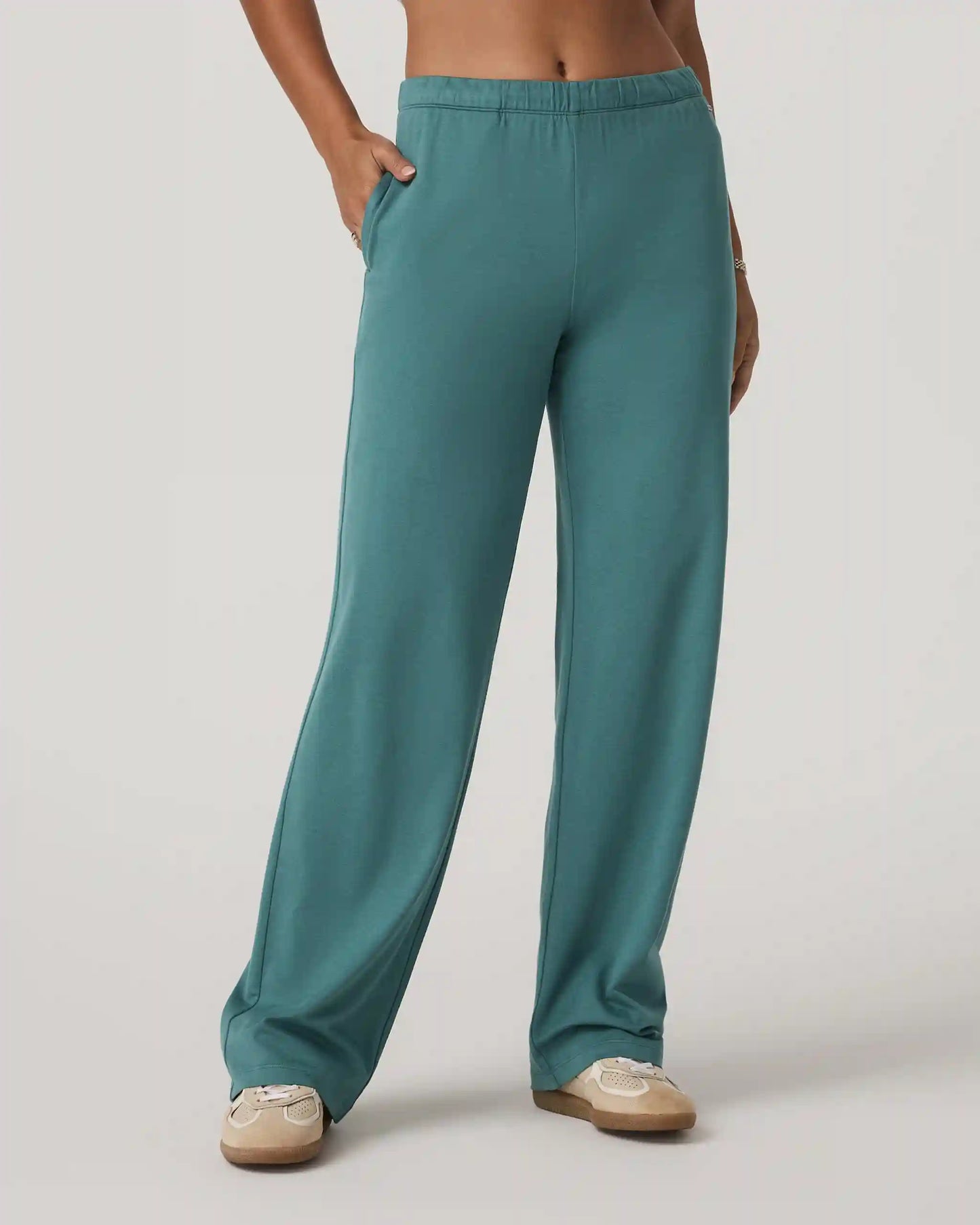 Halo Modern Straight Leg Pant-Short