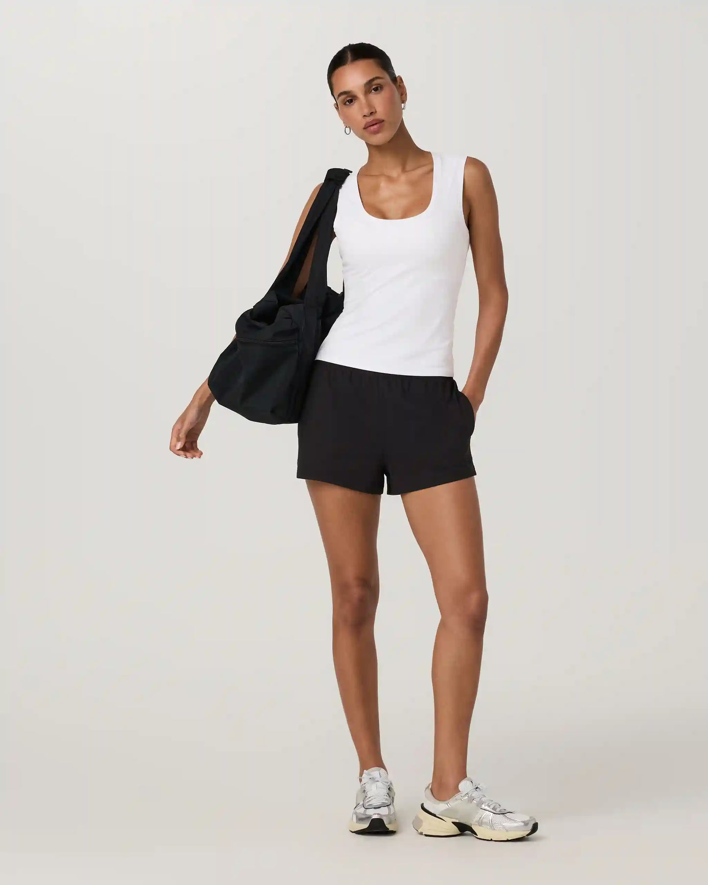 Halo Essential Scoop Tank Long