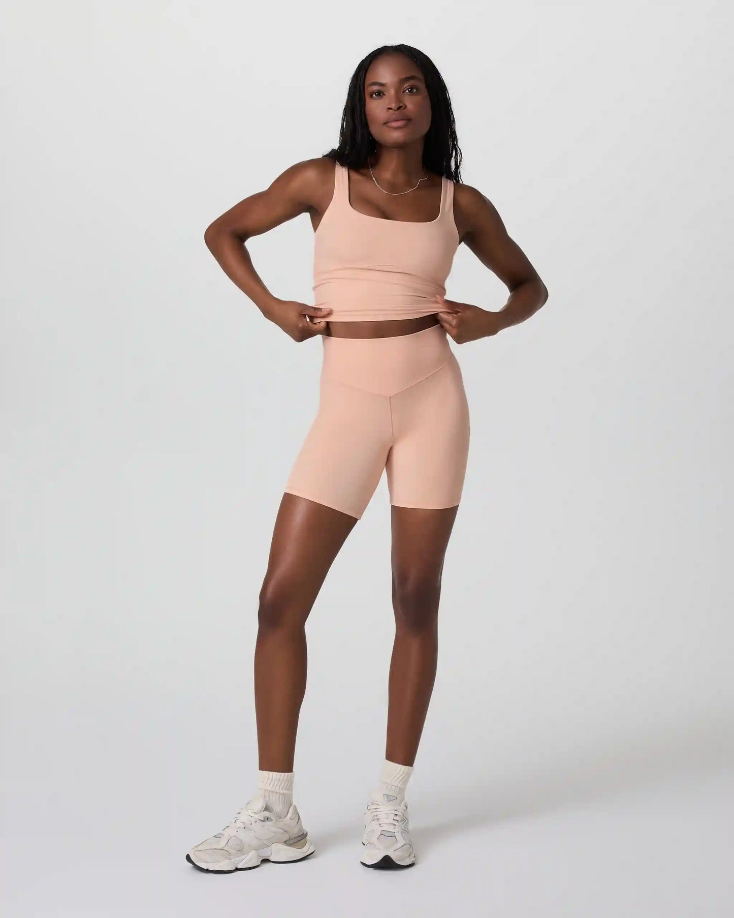 Vuori AllTheForm™ Short 6"