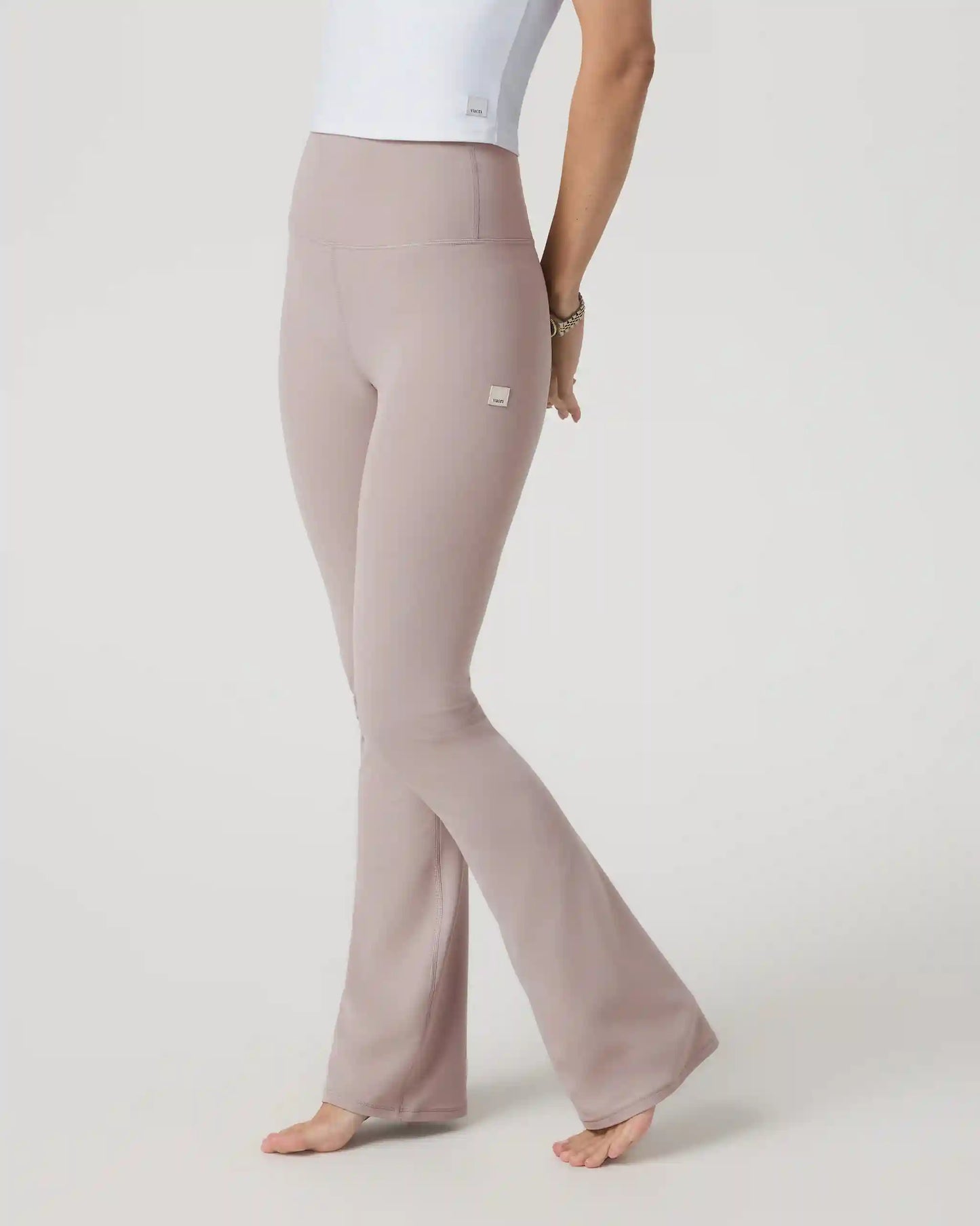 Vuori AllTheFeels™ Slim Flare