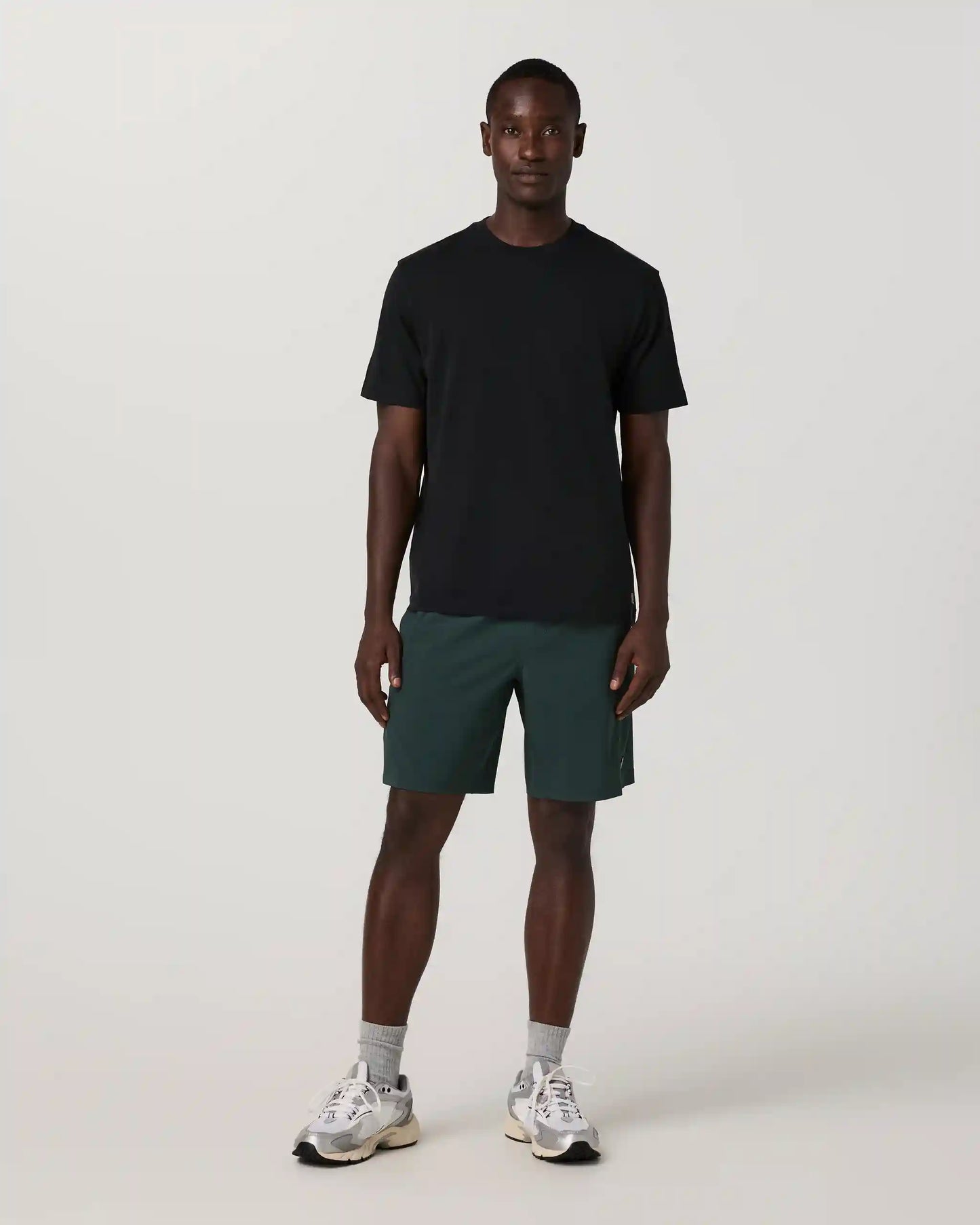 Kore Short Unlined 9"