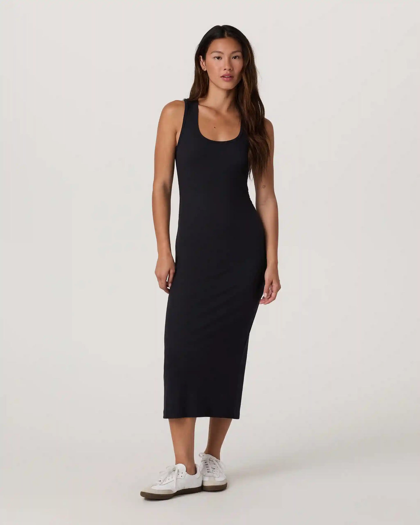 Pose Scoop Dress