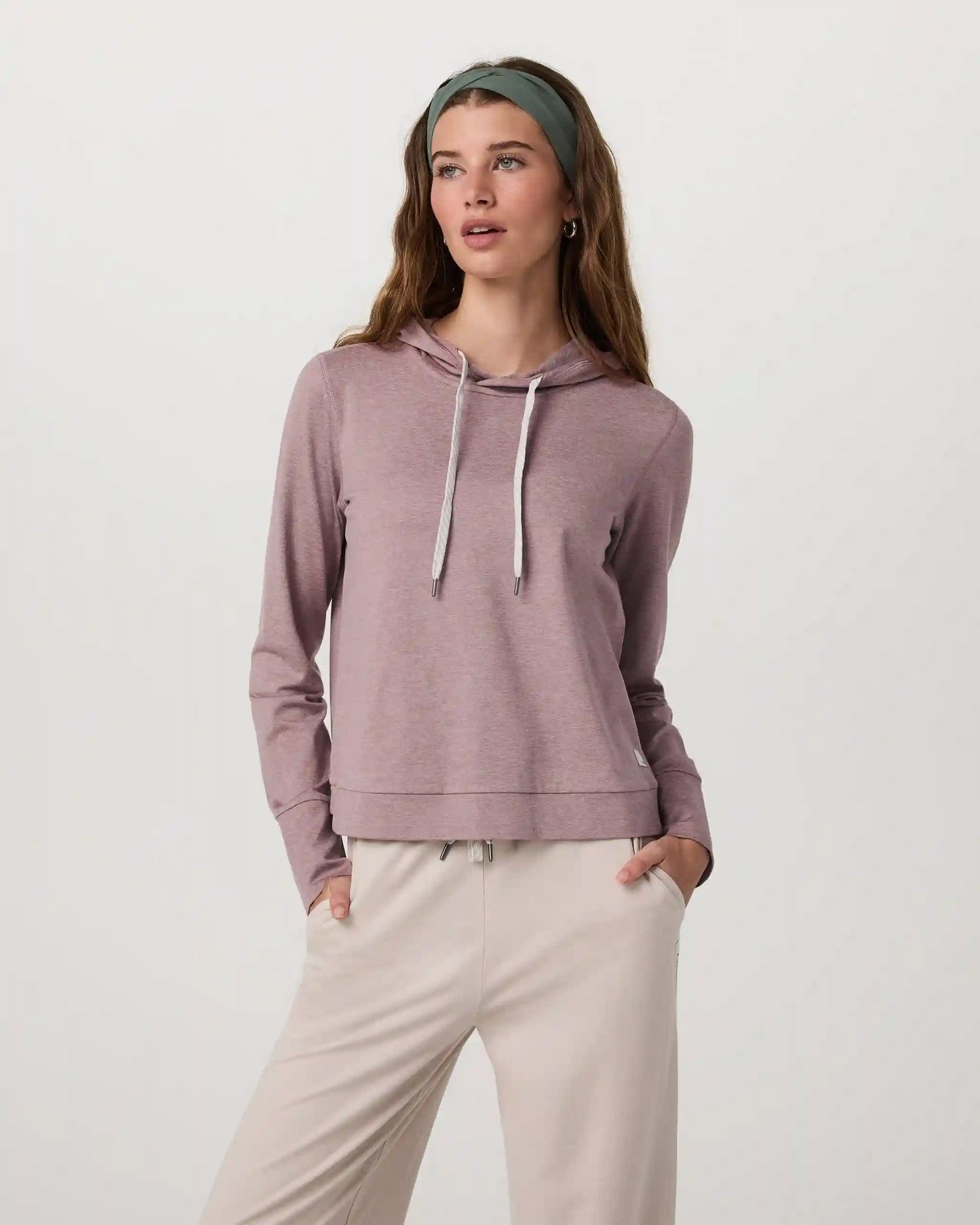 Halo Essential Hoodie