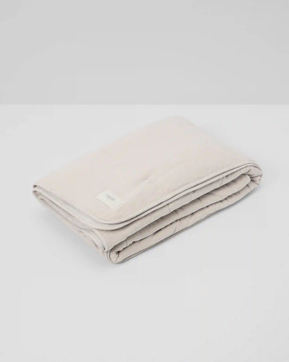 Halo Insulated Blanket