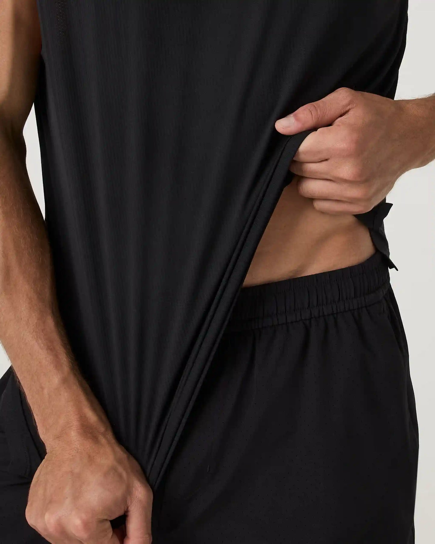 Sleeveless Strato Breathe Tank
