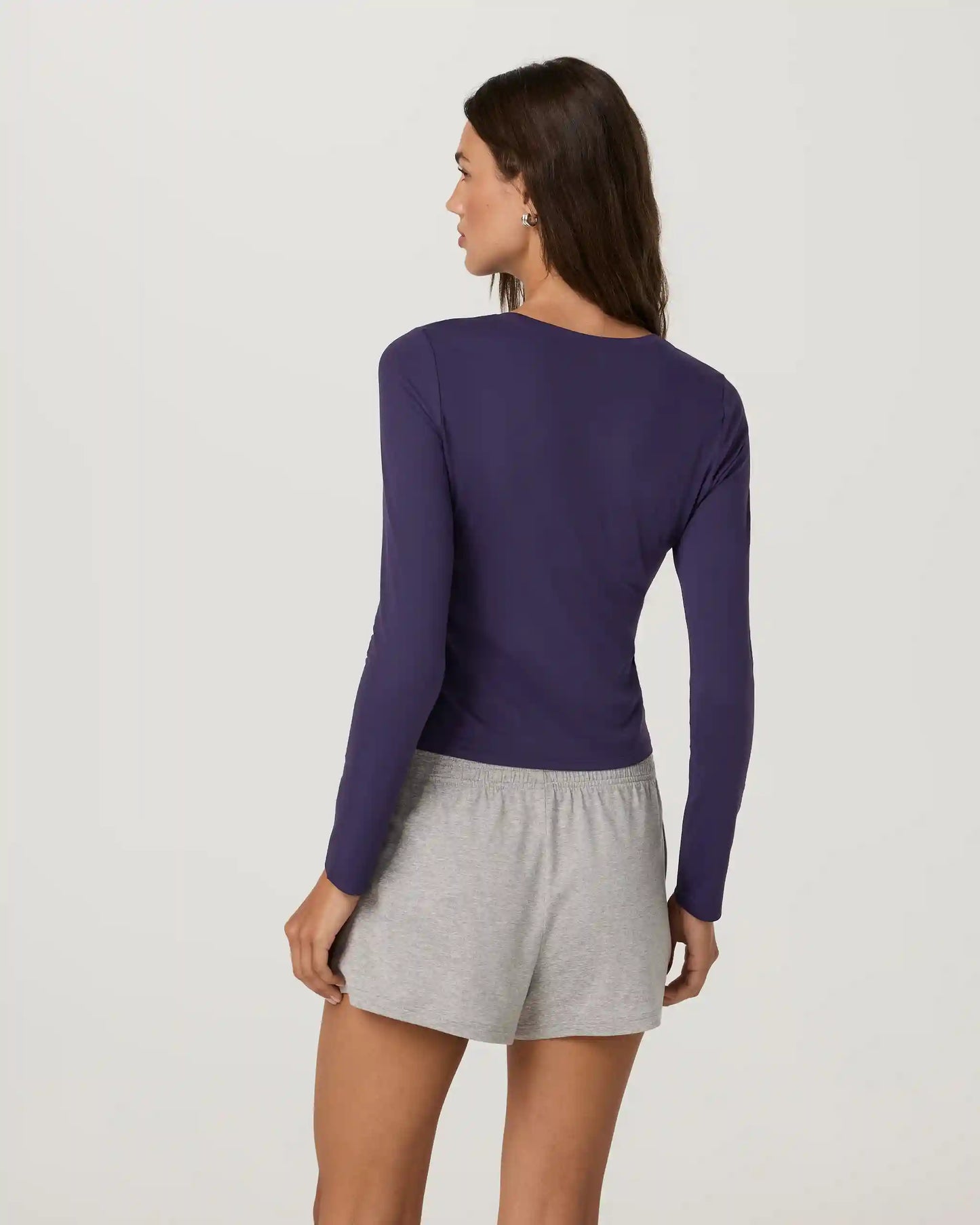 Long Sleeve Halo Essential Scoop