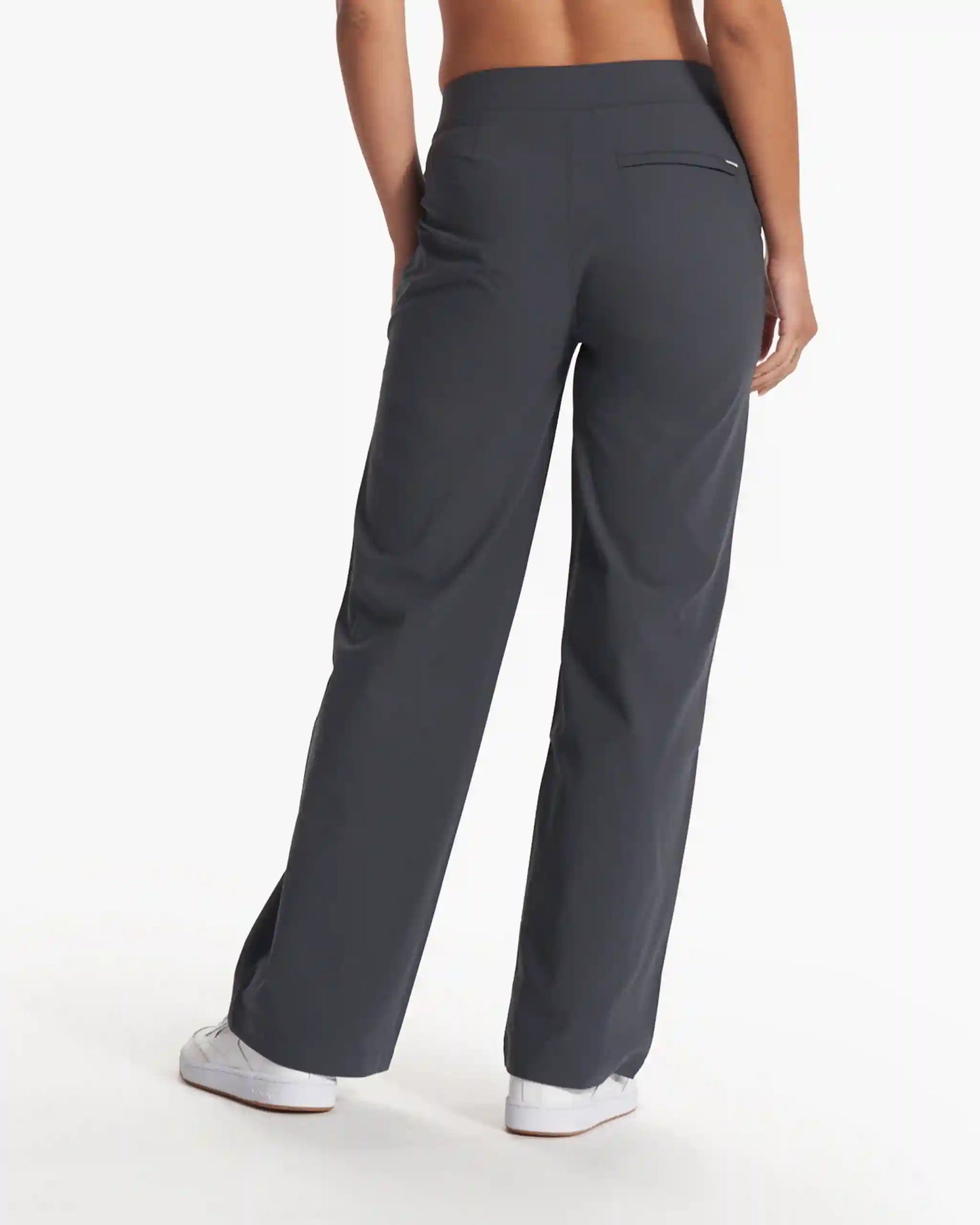 Womens Vuori Meta™ Wideleg Pant - Short