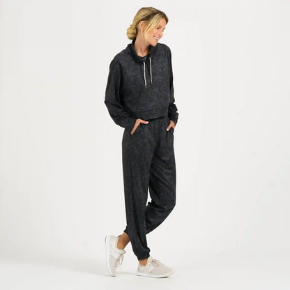 Halo Crop Funnel Neck