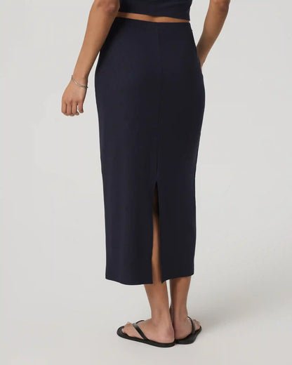 Pose Column Skirt