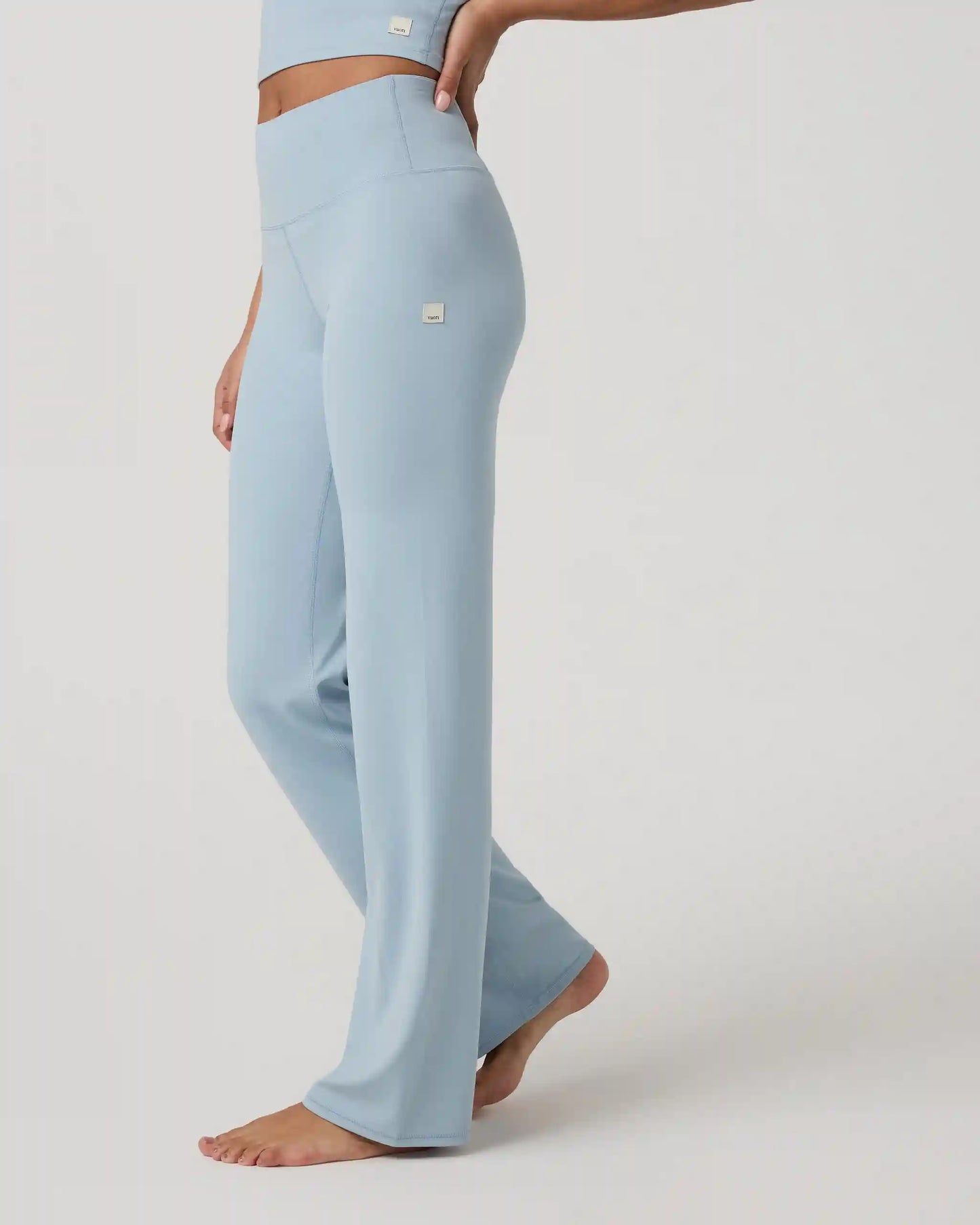 Vuori AllTheFeels™ Straight Leg - Short