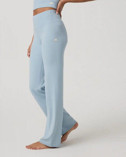 Vuori AllTheFeels™ Straight Leg - Short