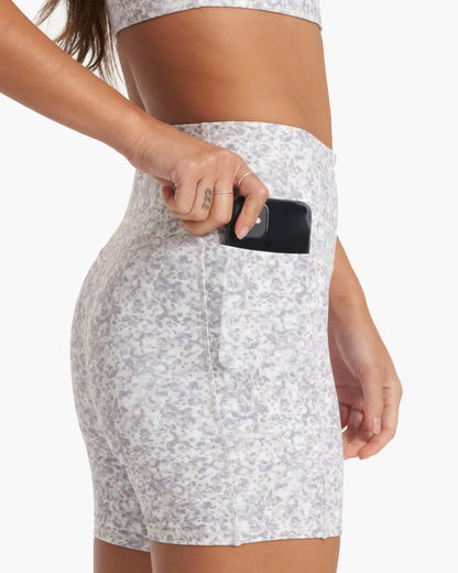 Studio Pocket Short