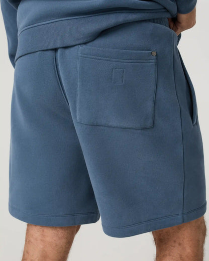 Seaside Short 8"