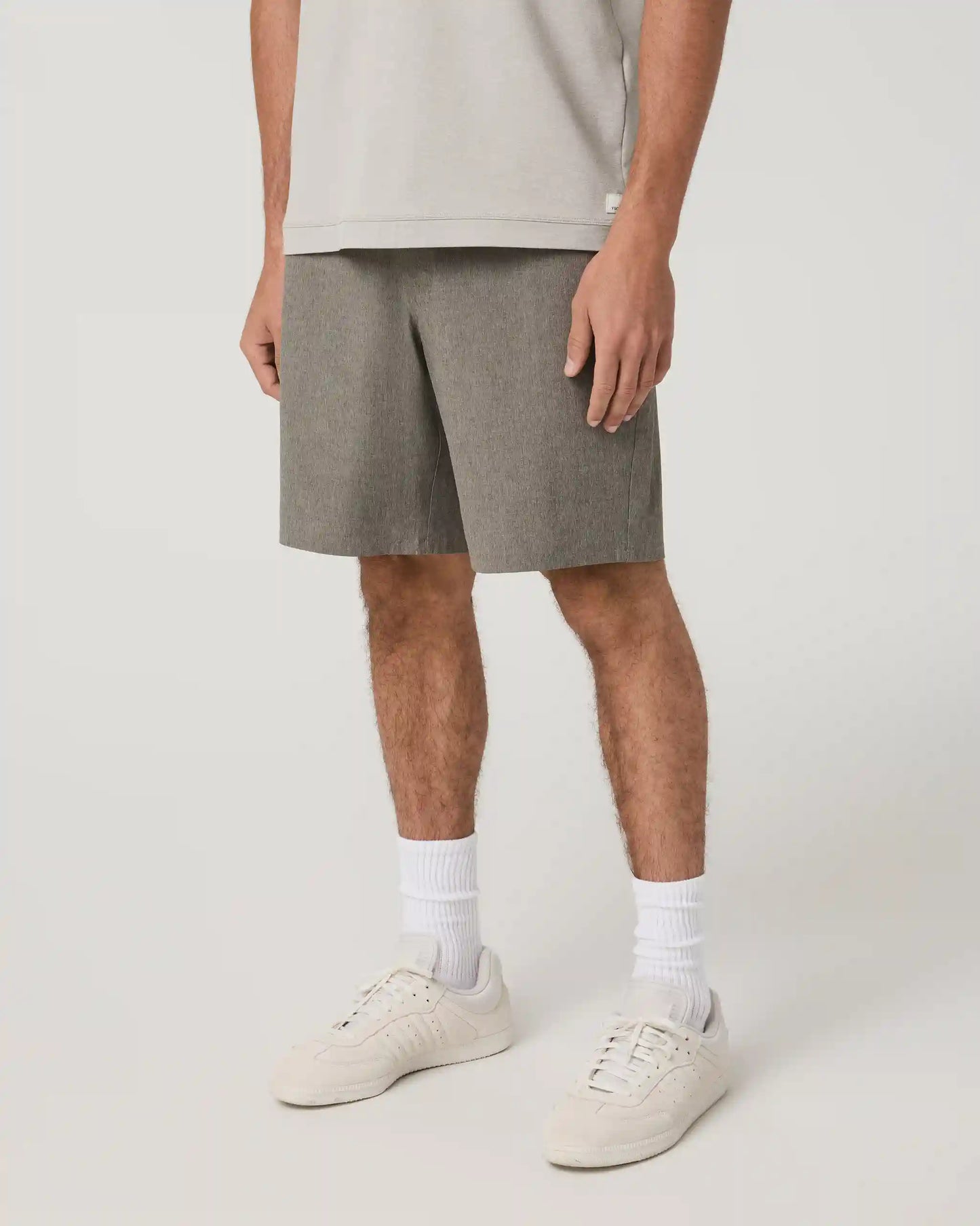 Aim Short 8"