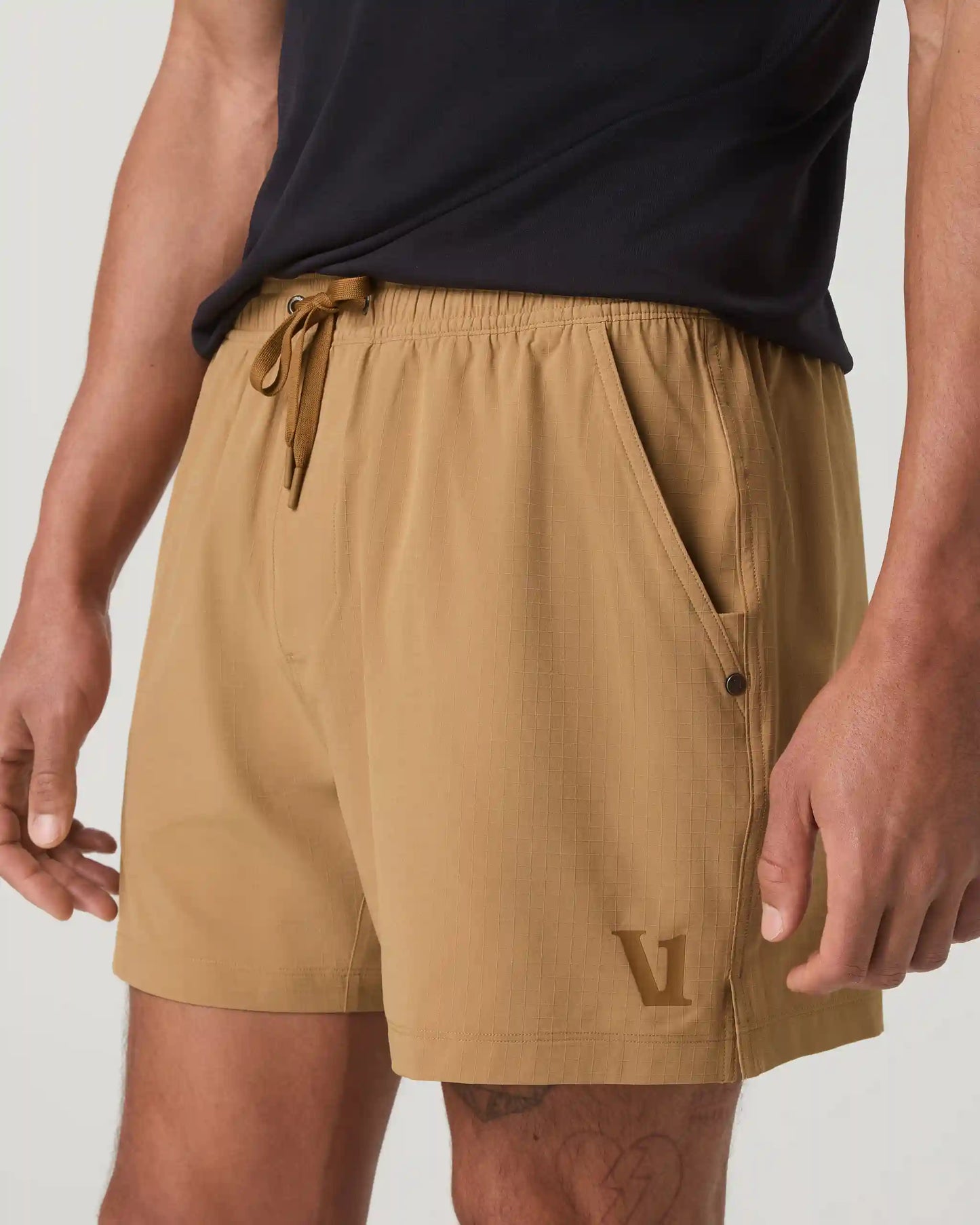 Vuori HardKore Short Lined 5"
