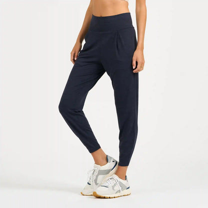 Lux At Ease Pant