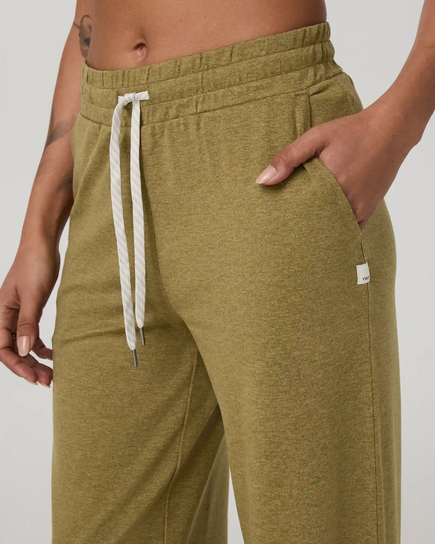 Halo Essential Wideleg Pant