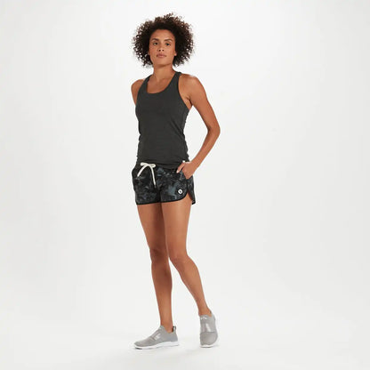 Tavi Short
