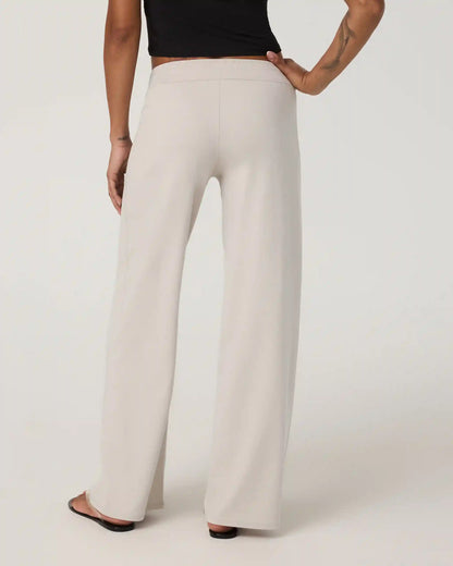 Halo Low Rise Straight Leg Pant - Short