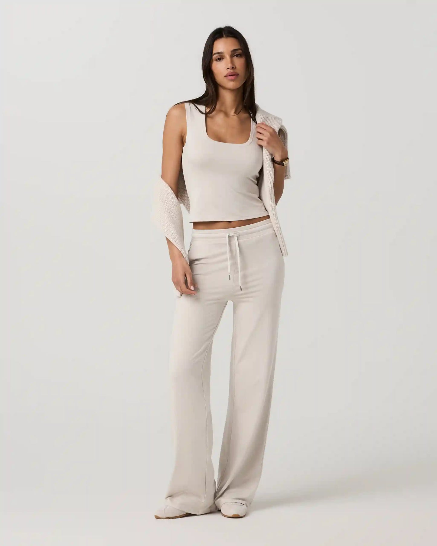 Halo Essential Scoop Tank