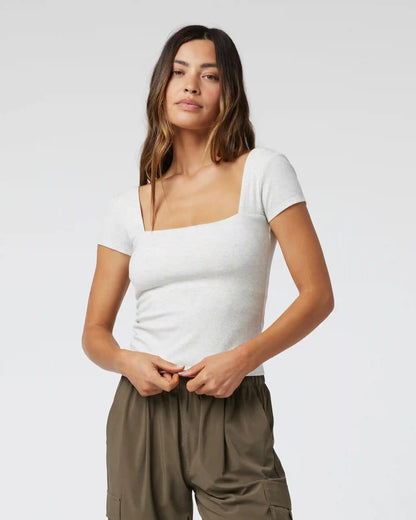 Pose Scoop Back Tee
