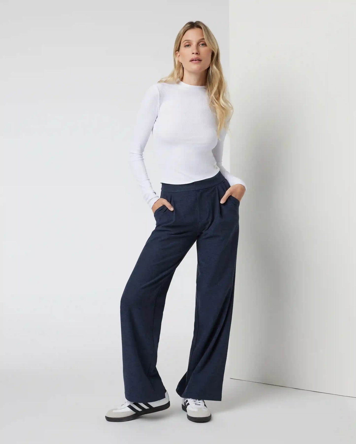 Long Sleeve Cove Mock Neck Top