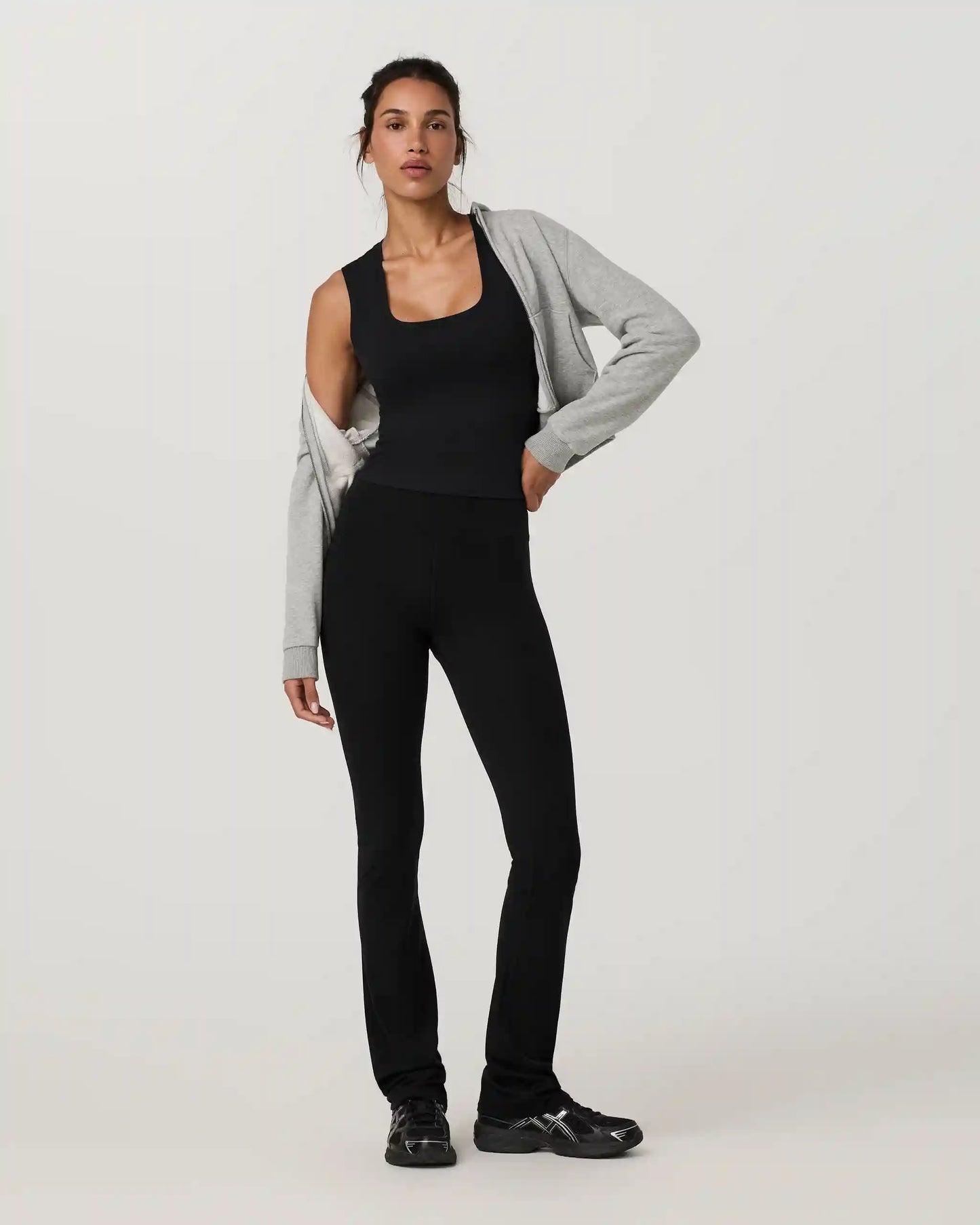 Halo Essential Scoop Tank Long